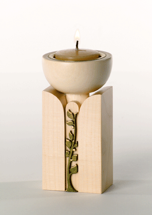 8.022 - Leuchter mit Zweig